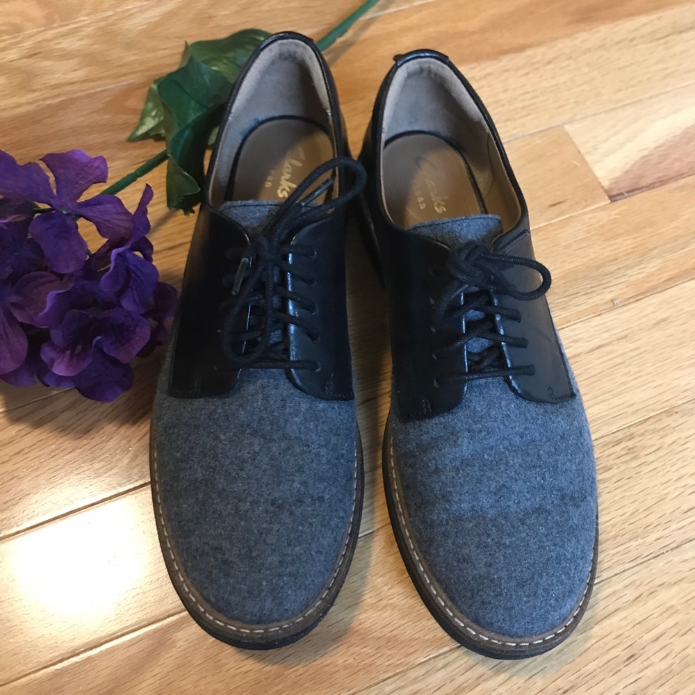 Clarks Raisie Bloom Women’s Oxford *HP!*